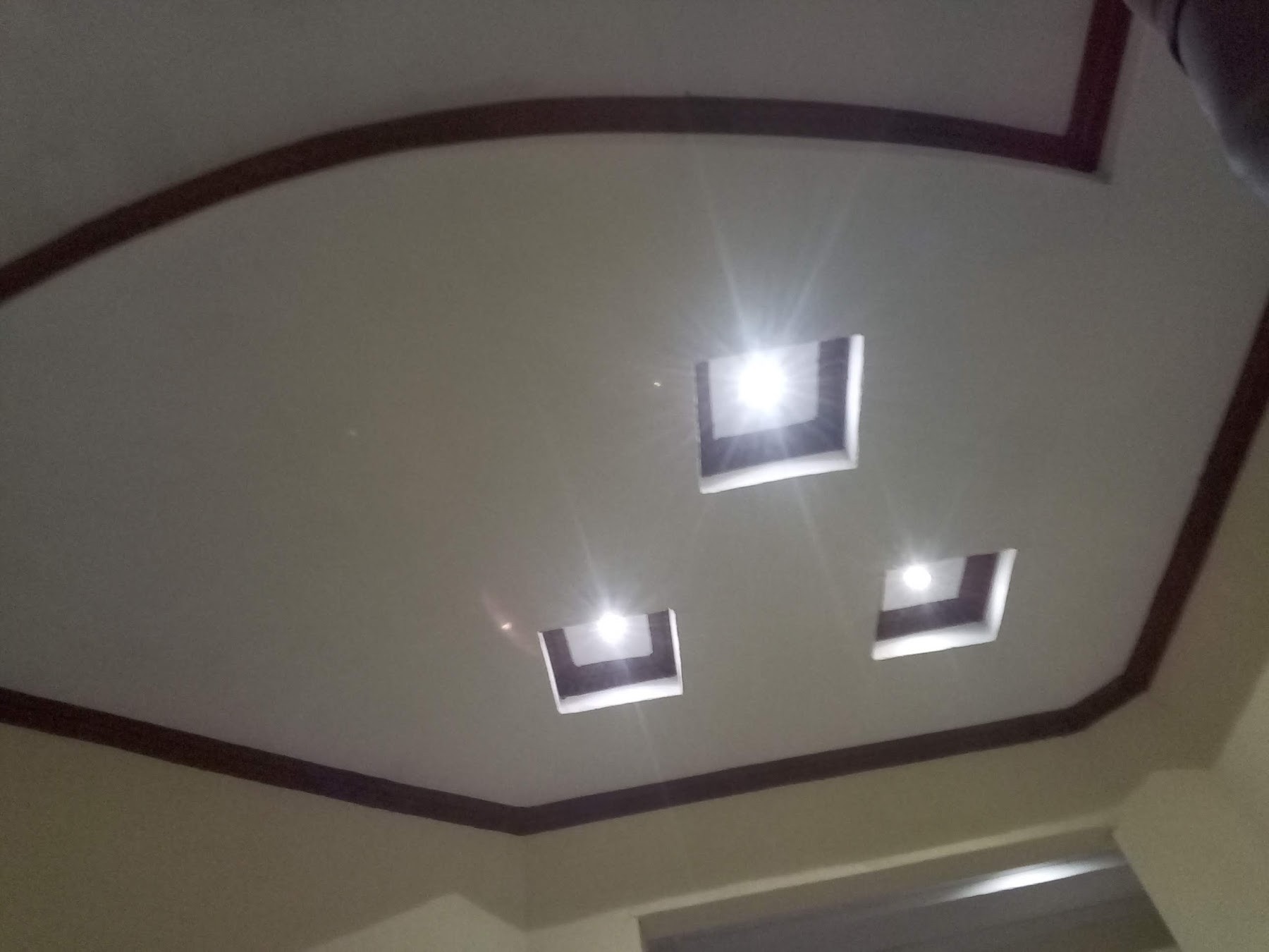 Ceiling & lighting details by Berachas Wood Works